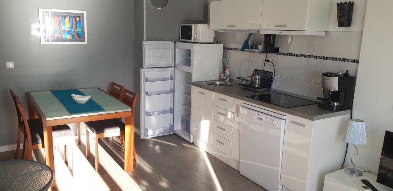 Apartmani Riva Рогозница Экстерьер фото
